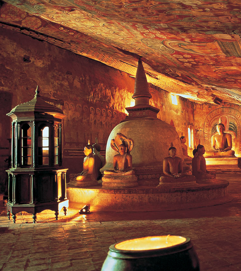 Dambulla Cave Temple 1